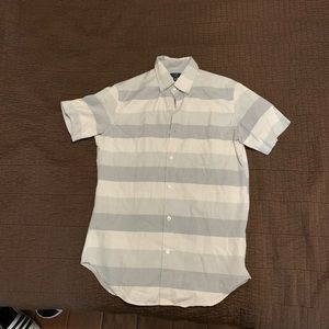 Short sleeve button down shirt
